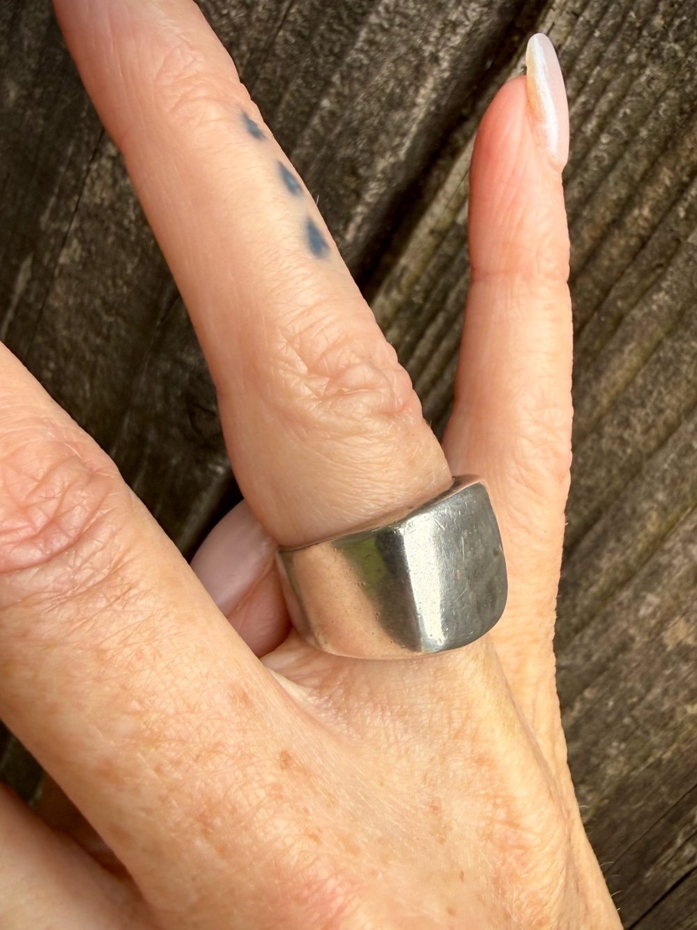 Vintage Chunky Sterling Silver Signet Ring Size 6 - Picture 8 of 9